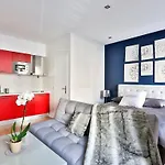 Appartement Blue Nights Sebastopol 110 Parijs