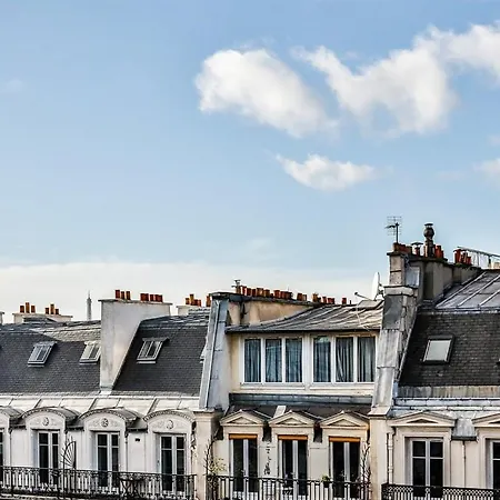 Blue Nights Sebastopol 110 * Paris