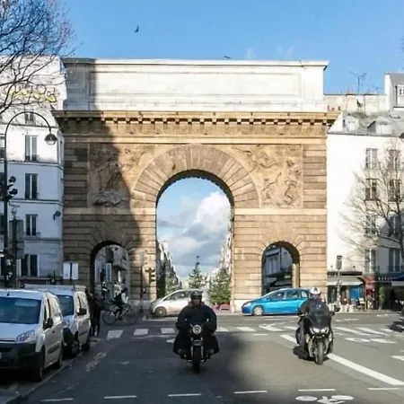 Appartement Blue Nights Sebastopol 110 *