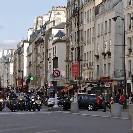 Blue Nights Sebastopol 110 *