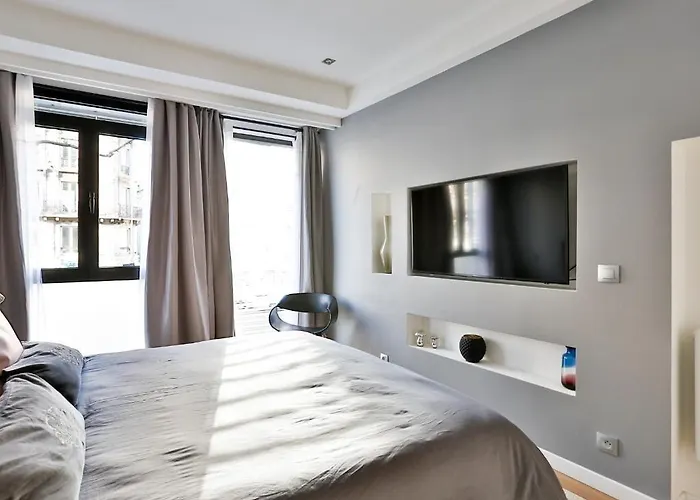 Blue Nights Sebastopol 110 * Paříž